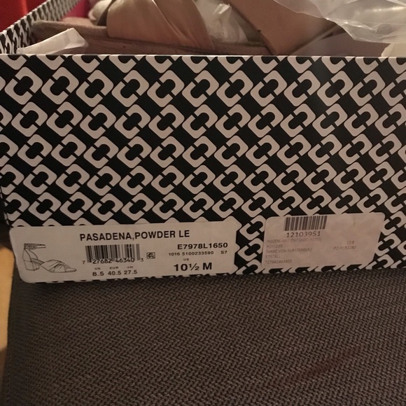 DVF Squared Heel Sandal - Picture 8 of 8